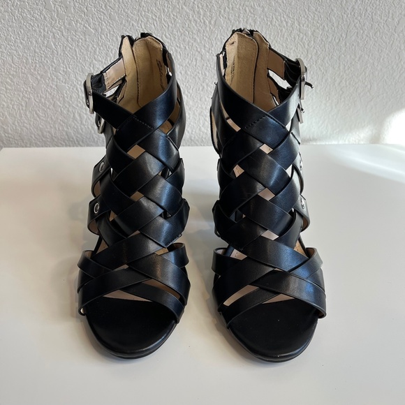NEW The Limited Brooklyn Black Block Heeled Leather Sandals - Picture 7 of 16